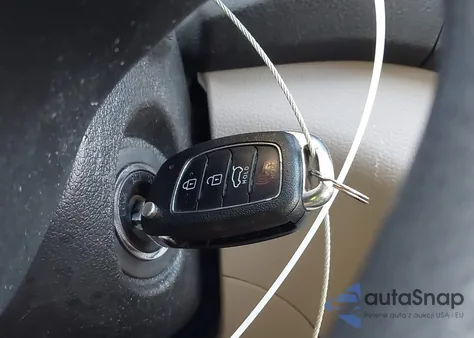 2018 Hyundai Tucson Sel z USA, uszkodzony, nr VIN KM8J33A42JU665776